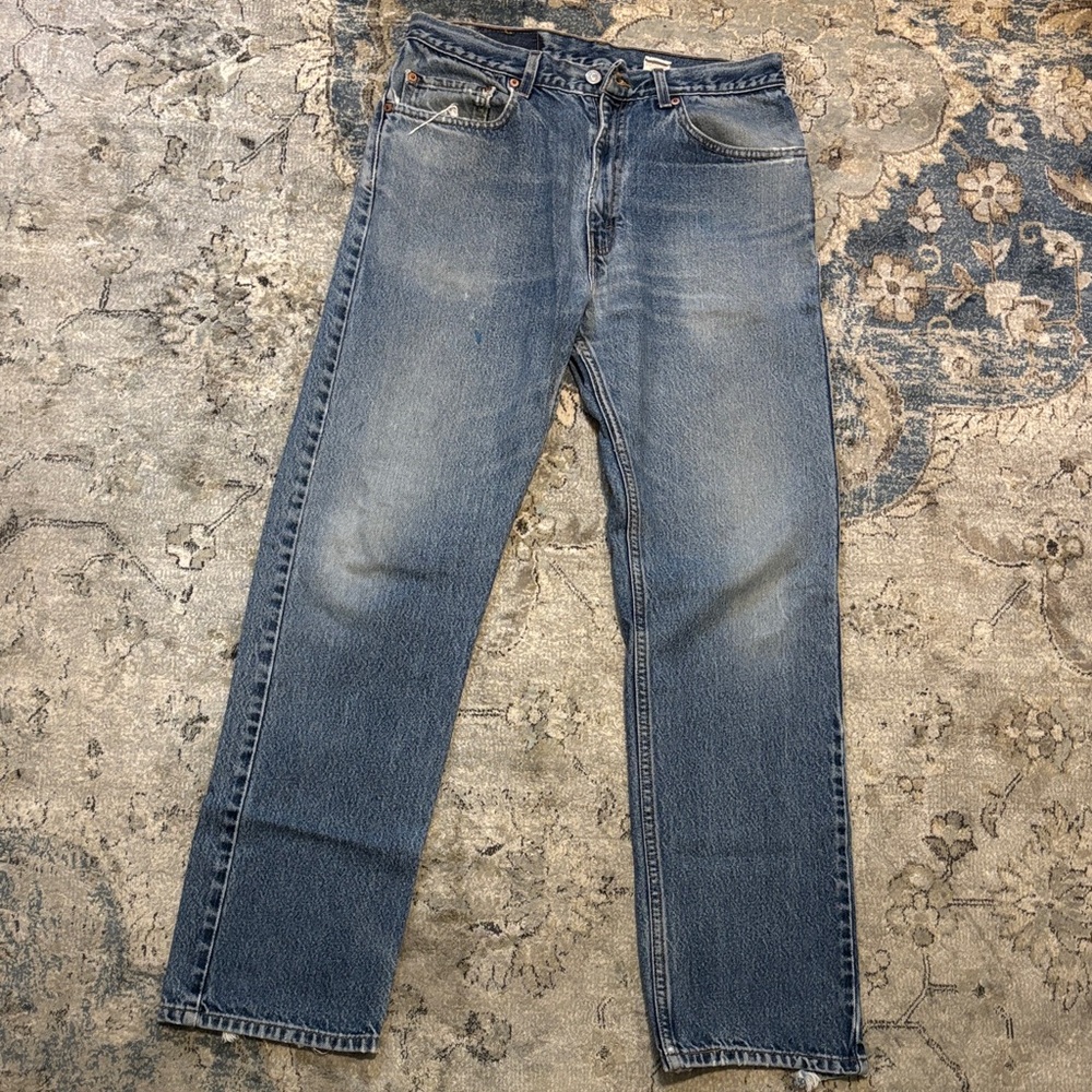 Vintage Levi's Women’s Straight Blue Jeans